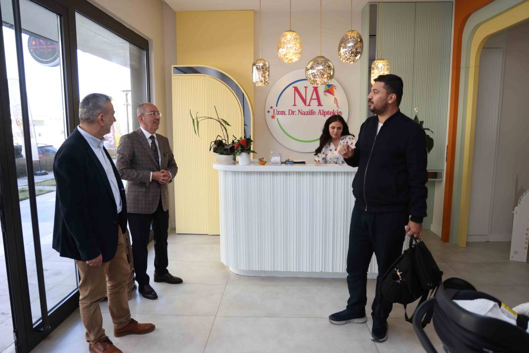 Başkan Kavuş'tan Ramazan'da esnaf mesaisi 8